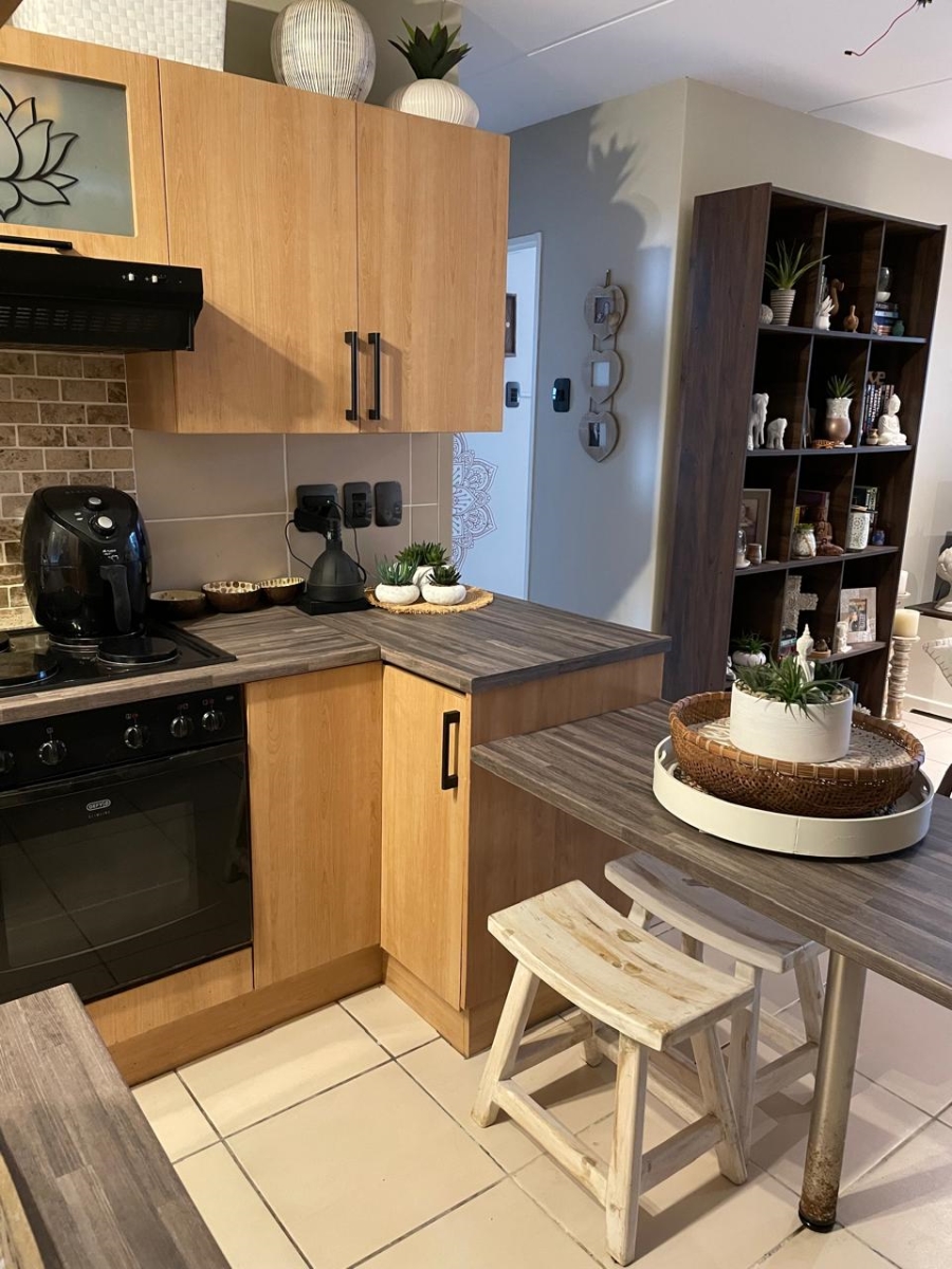 2 Bedroom Property for Sale in Sherwood Eastern Cape